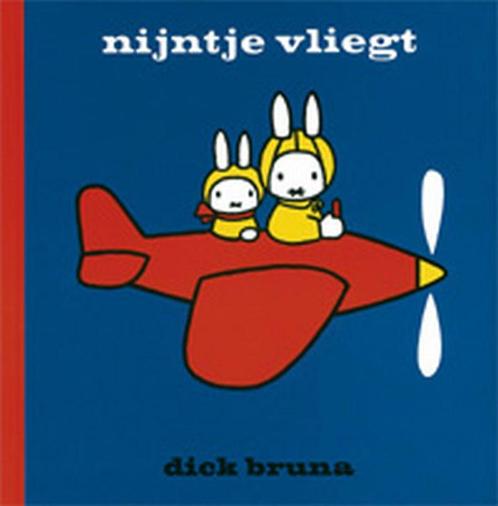 Nijntje vliegt / Nijntje 9789073991859 Dick Bruna, Boeken, Kinderboeken | Baby's en Peuters, Gelezen, Verzenden