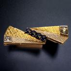 Broche Vintage Art Deco 18k gouden diamanten saffierbroche, Handtassen en Accessoires, Antieke sieraden