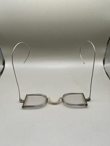 Handmade - vintage - Lunettes