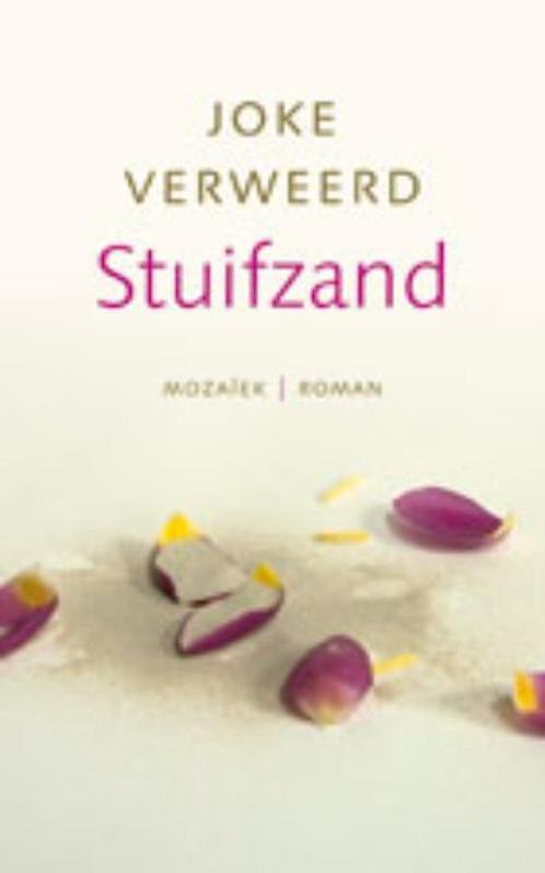 Stuifzand 9789023993469, Boeken, Romans, Gelezen, Verzenden