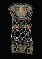 Oud-Egyptisch Faience Mummiemasker met kralen, gevleugelde