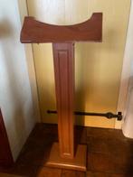 In opdracht gemaakt. - Standaard - Hout - Zadelbok