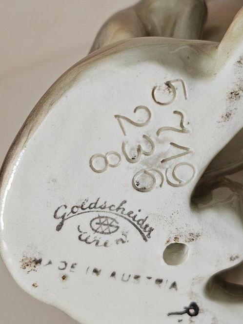 Goldscheider - Figurine - Duitse Herdershond - Céramique, Antiek en Kunst, Antiek | Glaswerk en Kristal