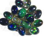 Cts. 7.0 Natuurlijke Ethiopische Zwarte Opal Cabochon -