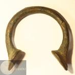 West- Afrika. Primitief geld / Manilla & Katanga z.j. (1530