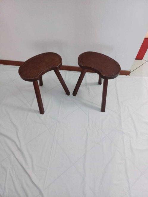 Kruk (2) - Hout - Twee houten krukken., Antiek en Kunst, Curiosa en Brocante