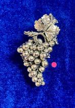 Marcello Giorgio - Figurine - Grape Cluster - Plaqué(e)