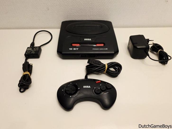Sega MegaDrive II - Console + Controller, Consoles de jeu & Jeux vidéo, Consoles de jeu | Sega, Envoi