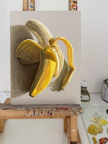 Cansu Rossi - Banana - Strike a pose