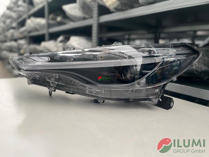 TOYOTA COROLLA FULL LED PHARE AVANT GAUCHE HASCO16184, Auto-onderdelen, Verlichting, Gebruikt, Toyota, Verzenden