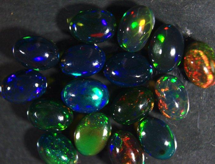ct. 8.50 Natuurlijk Ethiopische Zwarte Opalen - Cabochon -, Verzamelen, Mineralen en Fossielen