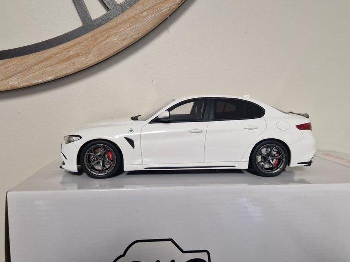 Otto Mobile 1:18 - Modelauto - Alpha romeo - Giuila, Hobby en Vrije tijd, Modelauto's | 1:5 tot 1:12