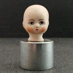 Mid-first Century Terracota Head Dolls • Vintage Mannequin •, Nieuw