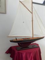 Maritieme objecten - zeiljacht Champ F-4 - Hout, Katoen