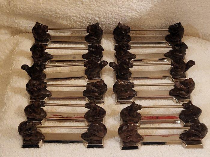 Argit - Messensteun (12) - Unikat - Verzilverd, Bakeliet -, Antiquités & Art, Antiquités | Meubles | Tables