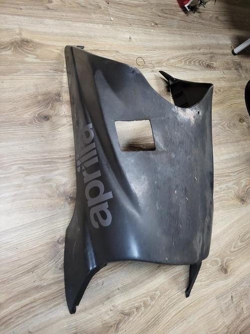 Aprilia SR 50 2T H2O Ditech E2 2002-2004 / Onderkuip Dust, Fietsen en Brommers, Brommeronderdelen | Scooters, Kap, Overige merken