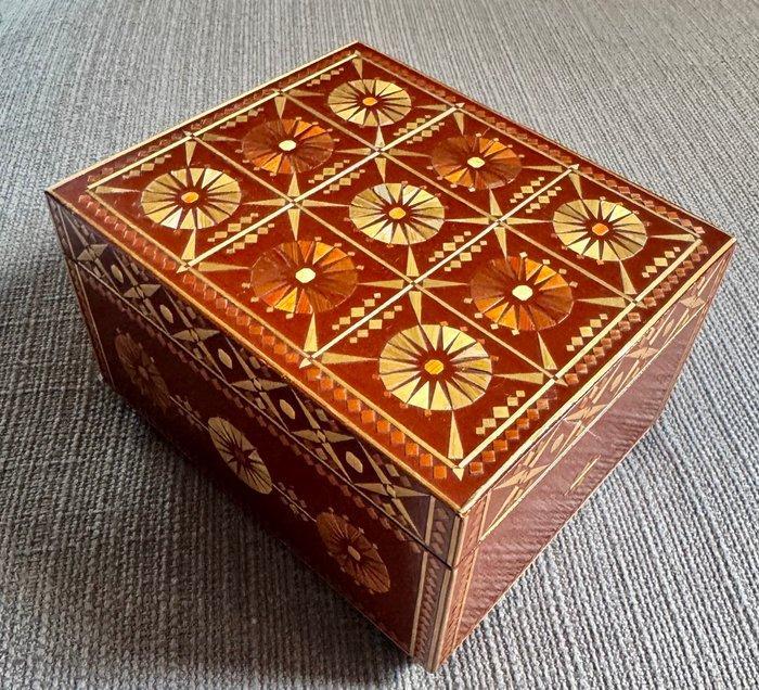 Sieradendoos - Hout - Schatkistje voor sieraden, Antiek en Kunst, Curiosa en Brocante