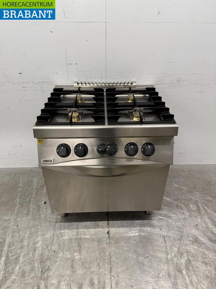 Cuisinière à gaz Zanussi en acier inoxydable à 4 feux avec, Zakelijke goederen, Horeca | Overige, Verzenden