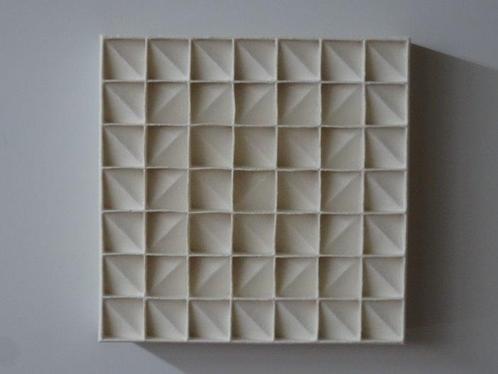 Hans Meeuwsen - 2025 - 6   Wit minimalistisch wandrelief, Antiek en Kunst, Kunst | Schilderijen | Modern