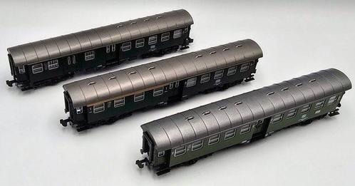 Roco N - 2254, 2255, 24207 - Ensemble de wagons de passagers, Hobby en Vrije tijd, Modeltreinen | N-Spoor