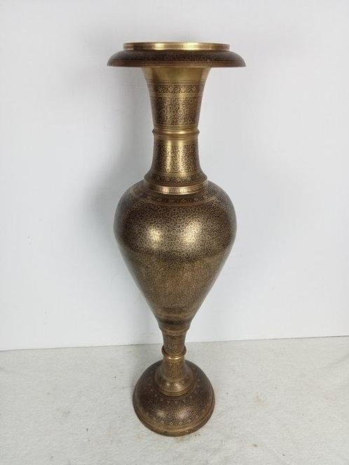 Balustervaas -  Baluster-vorm  - Messing - reusachtig, Antiek en Kunst, Curiosa en Brocante