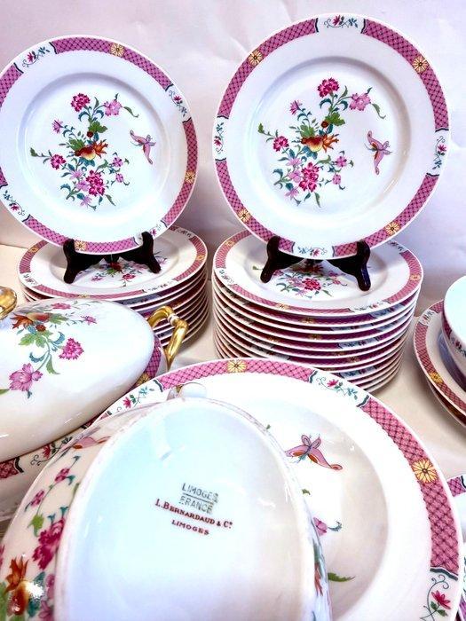 Bernardaud & Co. Limoges, Limoges - Eetservies (44) - Art de, Antiek en Kunst, Antiek | Meubels | Tafels