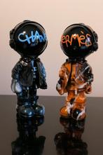 RichART - Lot de 2 astronautes Chanel et Hermès