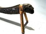 Fijn houten neksteun Lake Sentani - Sentani - Papoea Barat, Antiek en Kunst