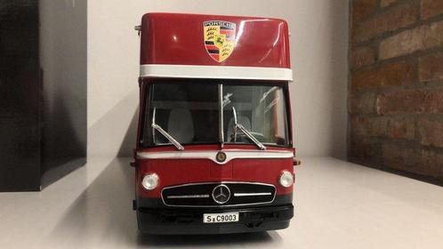 CMR 1:18 - Modelauto - Porsche Transporter Truck, Hobby en Vrije tijd, Modelauto's | 1:5 tot 1:12