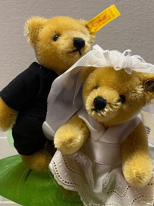Steiff: bruid en bruidegom teddybeer, EAN 027918/027925 -, Antiquités & Art, Antiquités | Jouets
