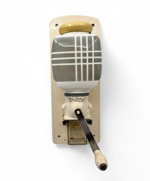 PeDe - Koffiemolen - Hout, Metaal, Aardewerk, Plastic - Wand, Antiek en Kunst, Antiek | Keukengerei