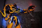 Beeld, Bumblebee: Life-Size Transformers Sculpture – A