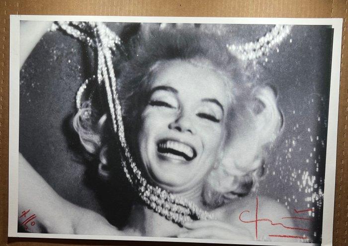 Bert Stern (1929–2013) - Famous Marilyn Monroe Laughing in, Antiek en Kunst, Kunst | Designobjecten