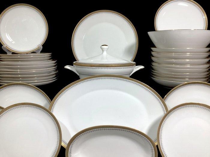 Bavaria - Tafelservies voor 12 (41) - Goud, Antiek en Kunst, Antiek | Meubels | Tafels