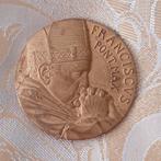 Bronzen medaille van paus Franciscus reis naar het Heilige, Antiek en Kunst