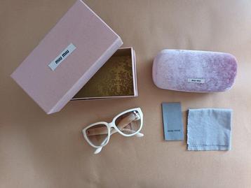 Miu Miu - Lunettes de soleil