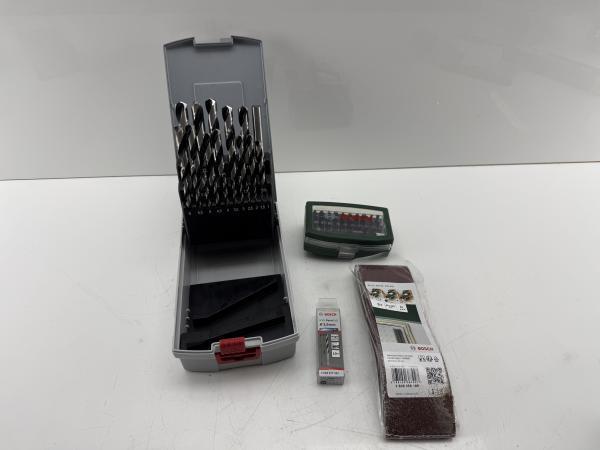 Veiling - Bosch boren + bitset + schuurbanden, Doe-het-zelf en Bouw, Gereedschap | Handgereedschap