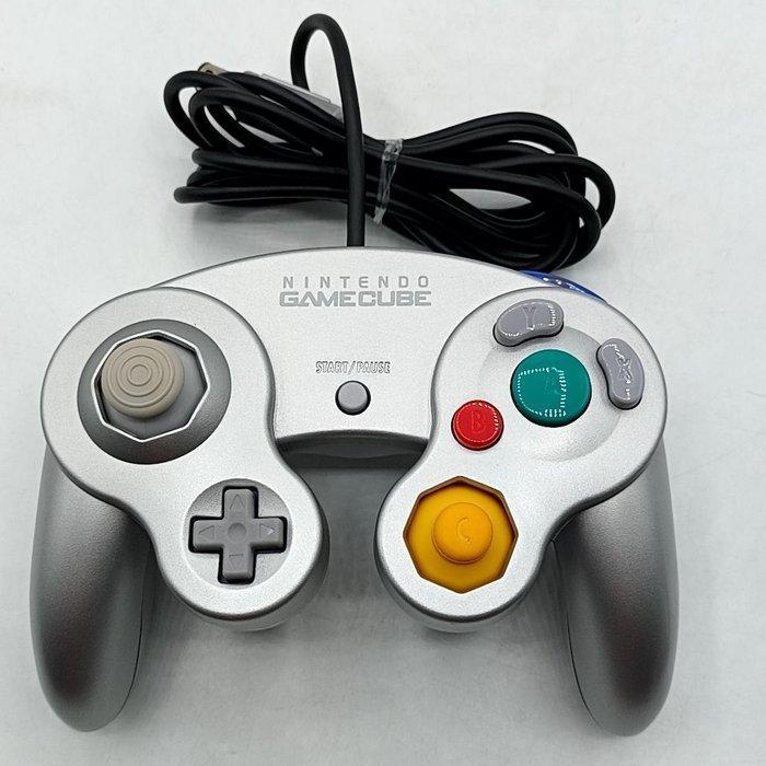 Nintendo - Nintendo GameCube Original Controller Silver ×2, Games en Spelcomputers, Spelcomputers | Overige Accessoires