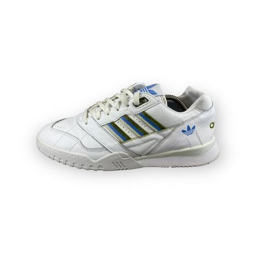 adidas A.R. Trainer - Maat 41.5, Vêtements | Femmes, Chaussures, Envoi