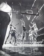 Gjon Mili [1904-1984] - St. Johns defeating Bradly, 1951, Antiek en Kunst, Kunst | Schilderijen | Modern