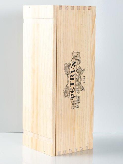 2021 Petrus - Pomerol - 1 Magnum (1,5 L), Verzamelen, Wijnen