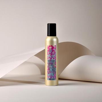Davines More Inside Curl Moisturizing Mousse (Schuim) beschikbaar voor biedingen