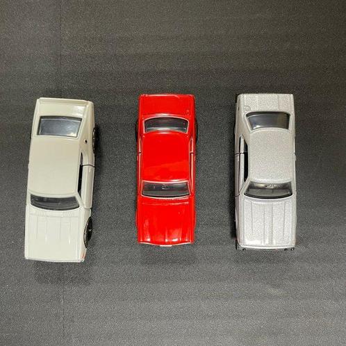 Voiture miniature (3), Hobby en Vrije tijd, Modelauto's | 1:5 tot 1:12