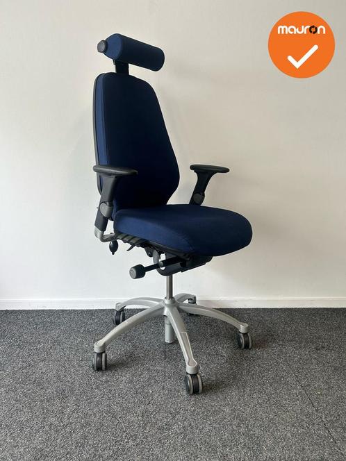 RH Logic 400 XL - Blauwe stoffering  - Zilvergrijs voetkruis, Zakelijke goederen, Kantoor en Winkelinrichting | Kantoormeubilair en Inrichting