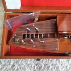 Suzuki - “Sunaoka Sakura” – 5-String Wooden Taishgoto with, Nieuw