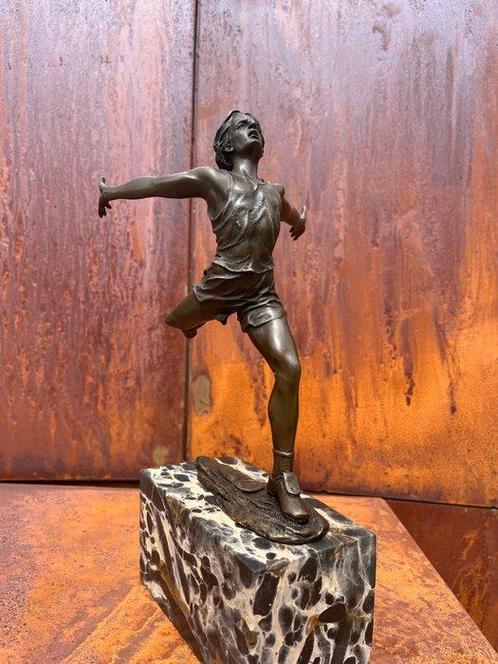 Sculpture, Milo - Olympische hardloper - 27.5 cm - Bronze,, Antiek en Kunst, Curiosa en Brocante