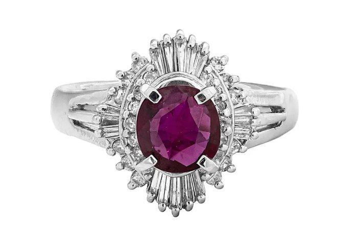 Ring Platina - 29.54ct. tw. Robijn - Diamant, Handtassen en Accessoires, Ringen