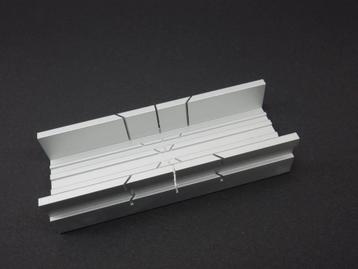 verstekbakje aluminium  - premium kwaliteit beschikbaar voor biedingen