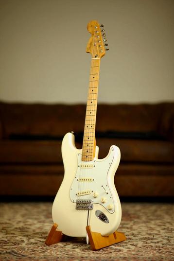 Fender Jimi Hendrix Signature Stratocaster | Olympic White beschikbaar voor biedingen
