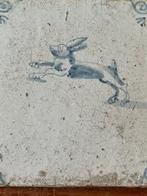 Tegel - Haas - 1600-1650 - Antieke tegel met haas, Antiek en Kunst